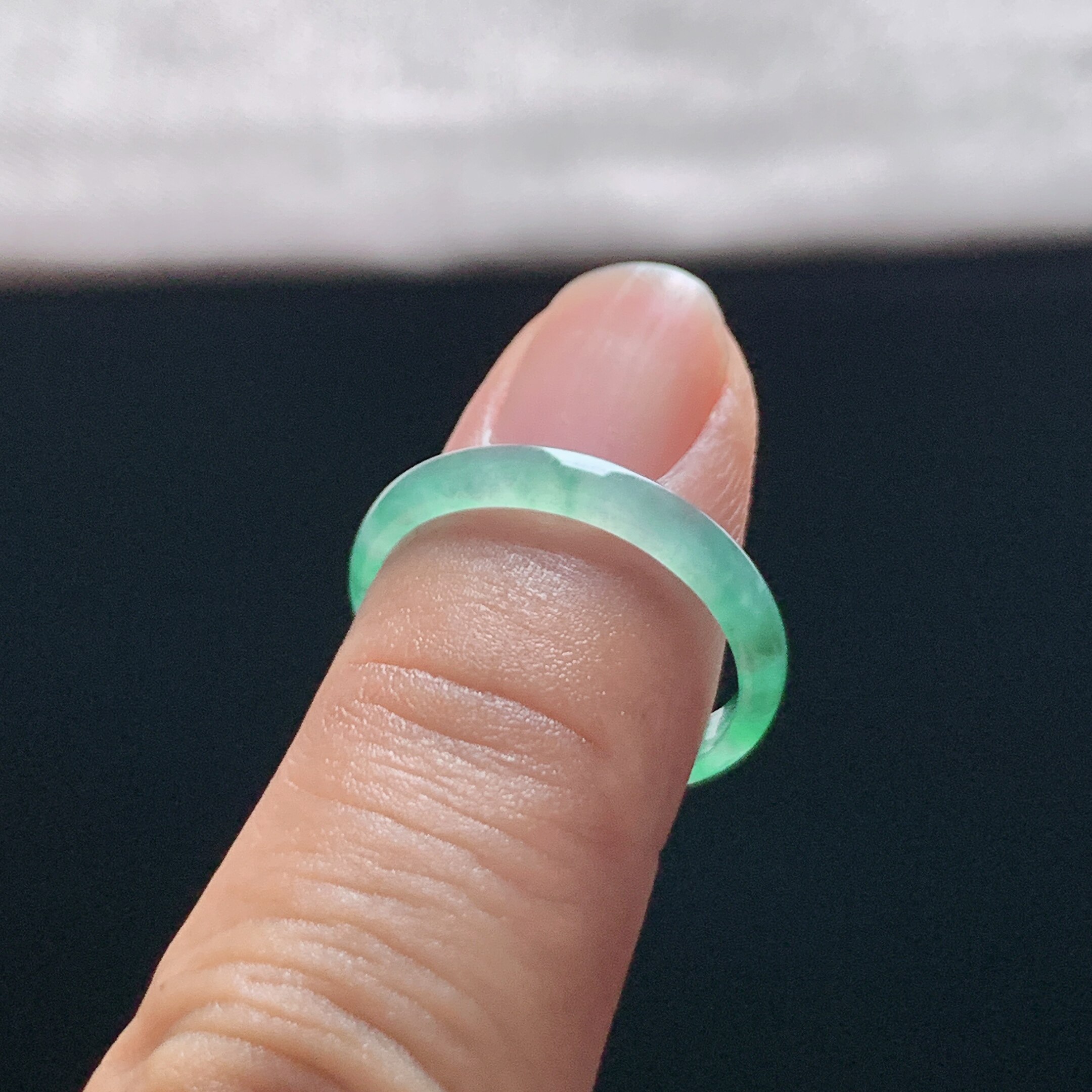 Natural A-grade ice jade floating flower plain ring