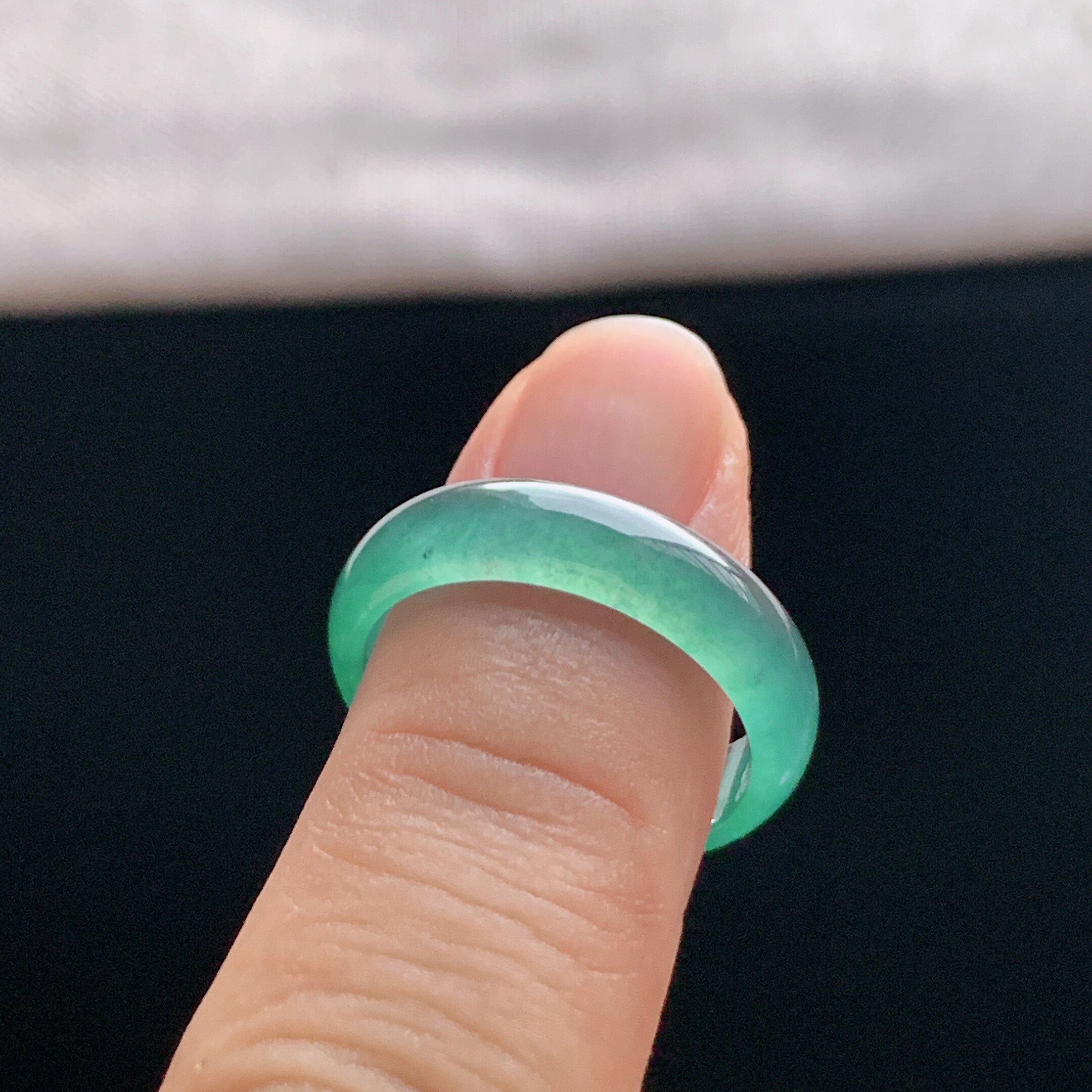 Natural A-grade ice jade floating flower plain ring