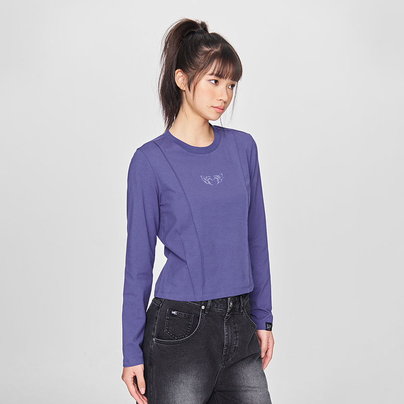 Lee25新品舒适版圆领字母胶印图案女长袖T恤休闲潮LWT009856K99 - 图2