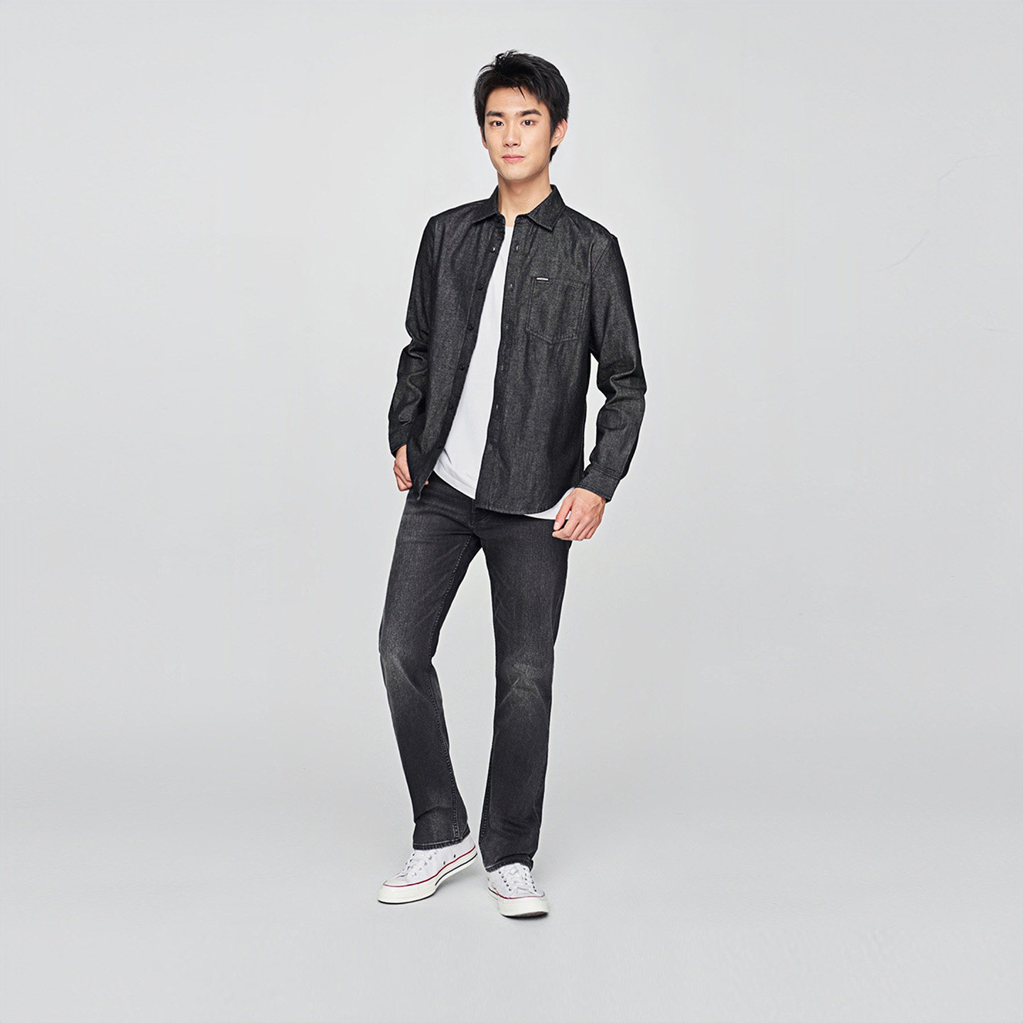 Lee25秋冬新品标准版型翻领小Logo徽标黑灰色男长袖牛仔衬衫休闲,淘宝优惠券,粉丝福利购,淘宝优惠卷