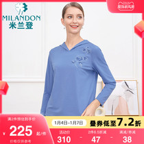 Milan Den Middle Aged Mother Dress 2023 Fall New Fashion Tandem Hat Embroidered T-shirt Long Sleeve Casual Blouse