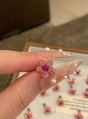 爆闪满钻花朵耳钉女精致小巧耳环简约高级感百搭耳饰