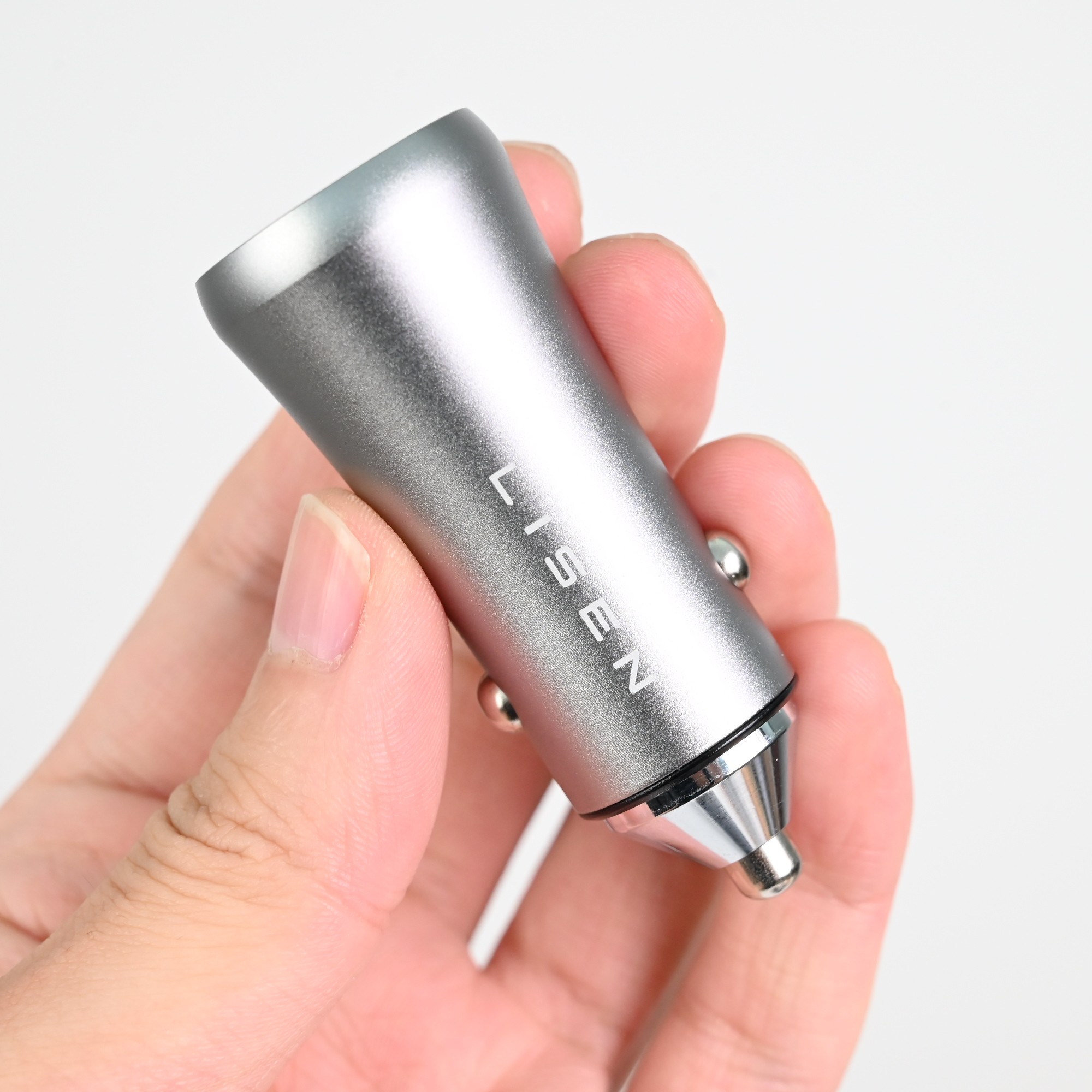 LISEN车载点烟器车充48W1A+1CPD30W+10W小巧迷你铝合金车载充电器 - 图3