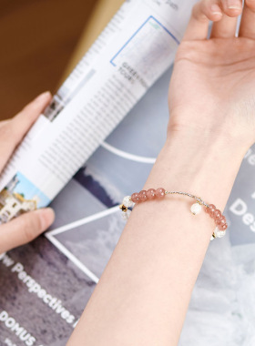 【月舞星影】水晶手链女韩版小众清新月亮星星手串草莓晶手饰批发