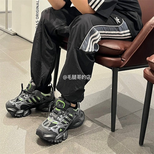 阿迪达斯三叶草 男春秋王安宇同款复古机车风束脚休闲长裤 JL8414 - 图1