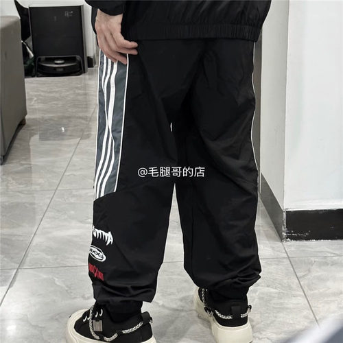 阿迪达斯三叶草 男春秋王安宇同款复古机车风束脚休闲长裤 JL8414 - 图3