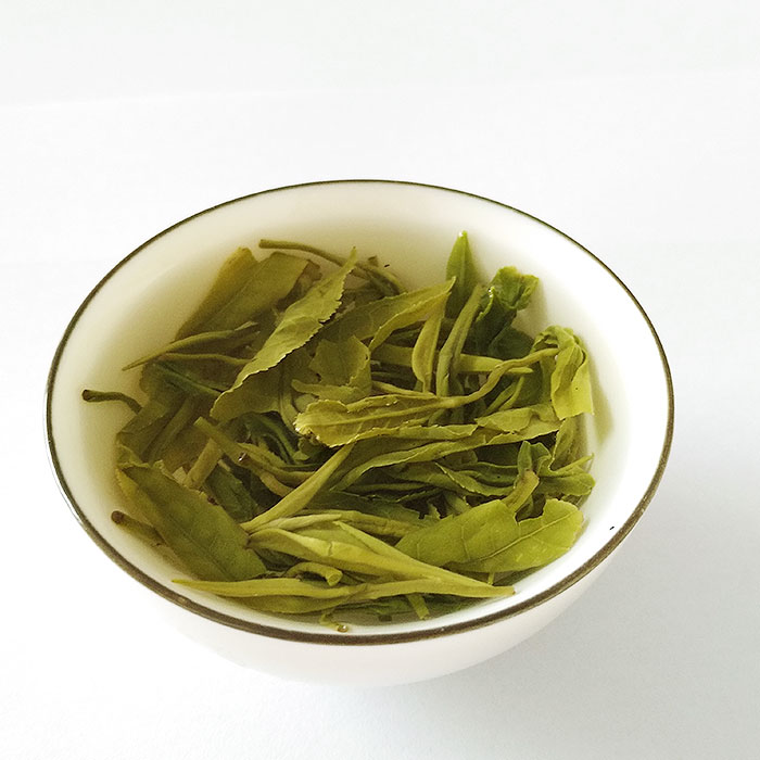 克 100 其它绿茶 清茶 雷山西江特产 鑫球牌贵州雷公山清明茶 克 100 其它绿茶 清茶 雷山西江特产 鑫球牌贵州雷公山清明茶
