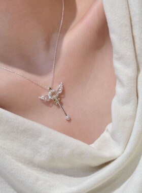 2026新款s925银天然橄榄石闪钻星星翅膀魔法棒吊坠项链女精致仙女