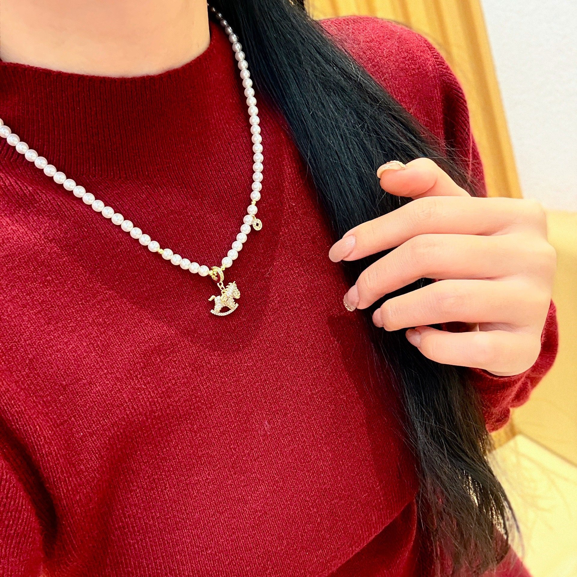 2026新款s925纯银施家珍珠闪钻小马吊坠毛衣链女气质本命年项链,淘宝优惠券,粉丝福利购,淘宝优惠卷