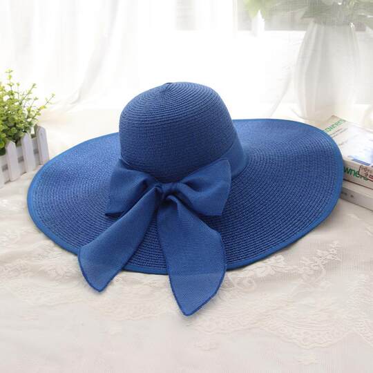 Big brimmed hat beach beach leisure women spring and summer