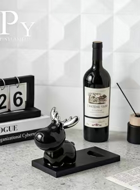 现代简约创意陶瓷小鹿红酒架摆件酒柜装饰品客厅艺术装饰品