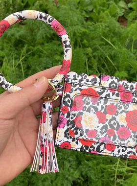 新跨境欧美时尚手镯钥匙扣豹纹PU皮流苏女零钱包卡包手腕挂件