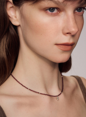 SALE E PEPE胡椒盐·纯银石榴石葡萄串珠项链