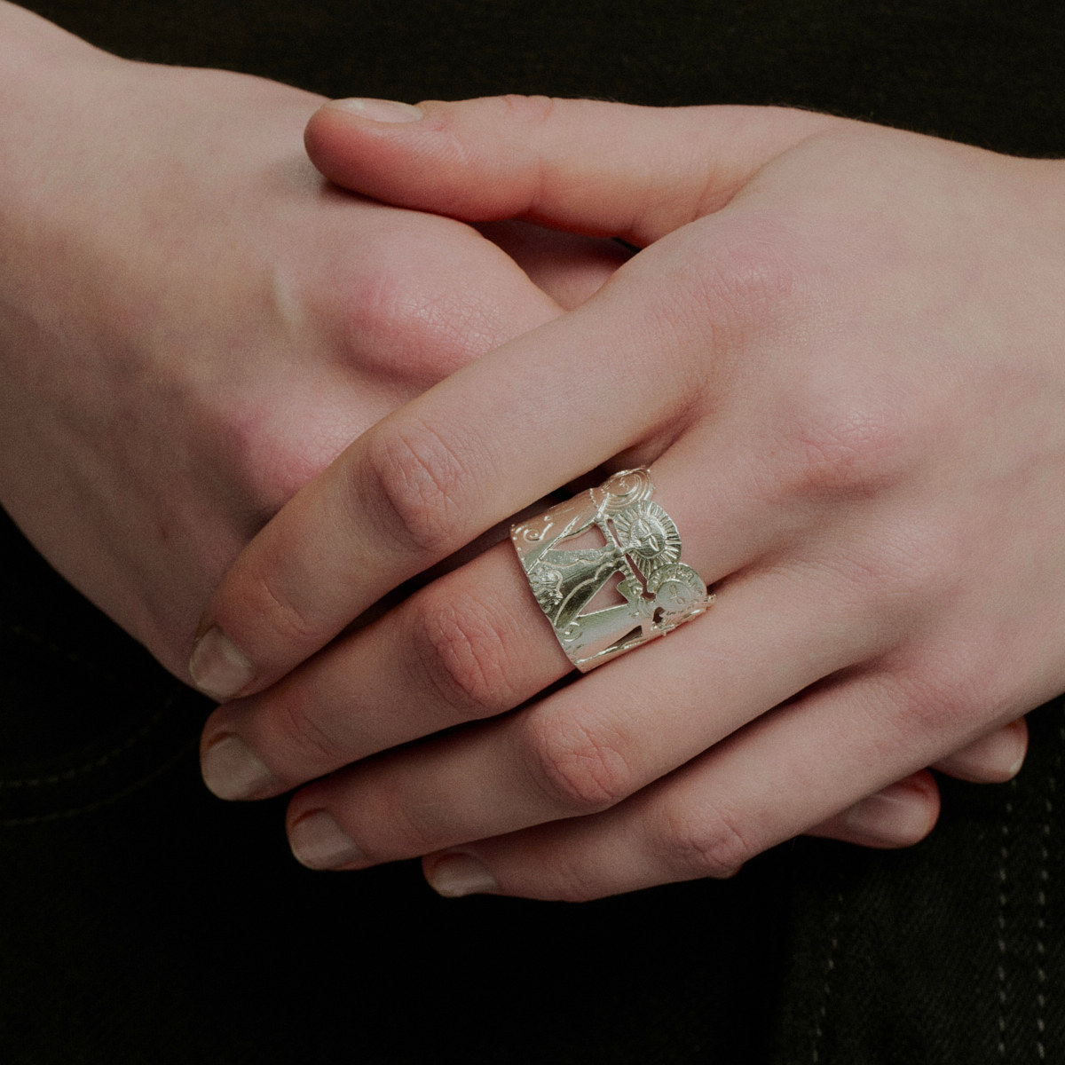 SALE E PEPE pepper and salt sterling silver Poseidon ring