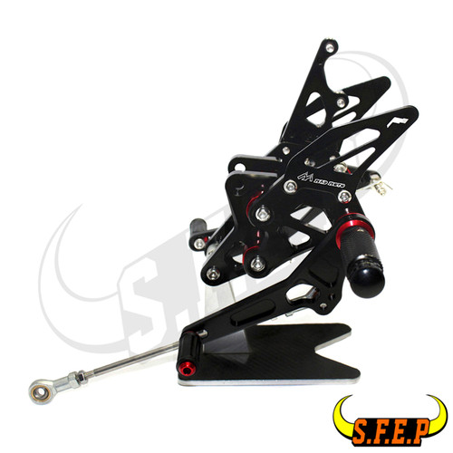 适用铃木 Suzuki 隼 GSXR1300 99-07 新款改装升高脚踏 脚套总成 - 图2