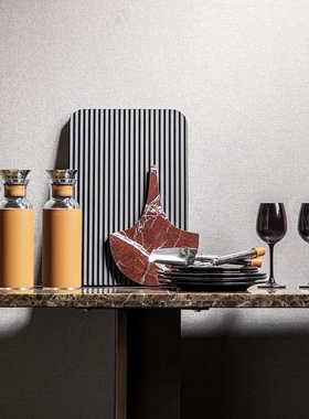 现代轻奢 橱柜摆设 木质砧板 金色鸡蛋托道具黑金果盘组合产品