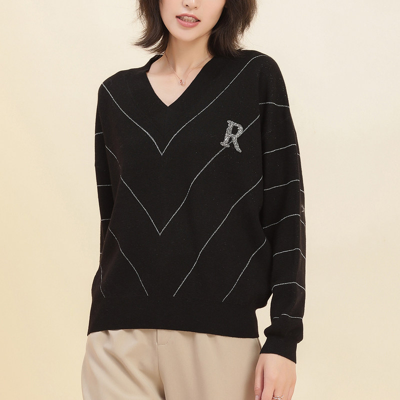 名人瑞裳2019秋冬新款v领长袖毛衣 名人瑞裳毛衣