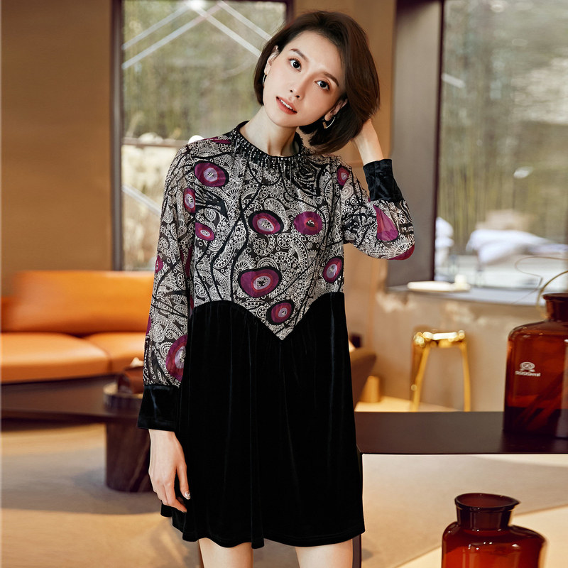 名人瑞裳春秋2019新款丝绒连衣裙 名人瑞裳连衣裙