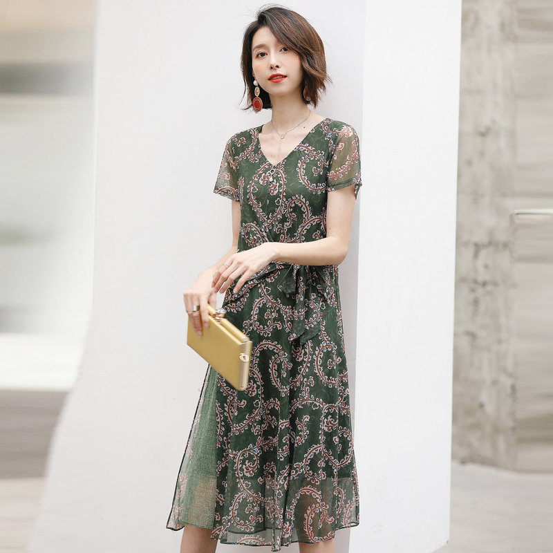 名人瑞裳2018夏季新款女装复古v领 名人瑞裳连衣裙