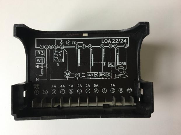 燃烧机程控器LOA24.171B27 LOA44.281B27甲醇柴油燃烧控制器配件-图0