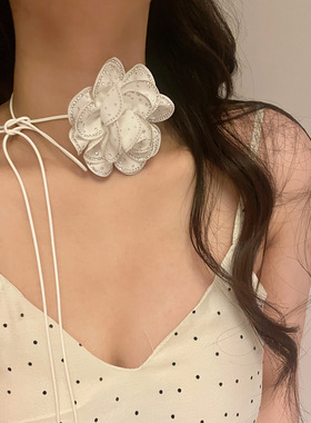 布料肖邦链女性水钻山茶花项链