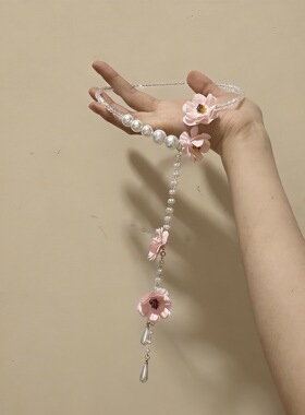 春日花朵珍珠项链女设计感锁骨链2026新款