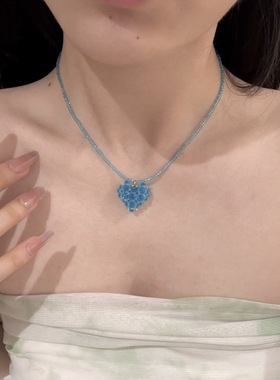韩系ins多巴胺小清新蓝色爱心串珠项链轻奢小众设计个性锁骨链女