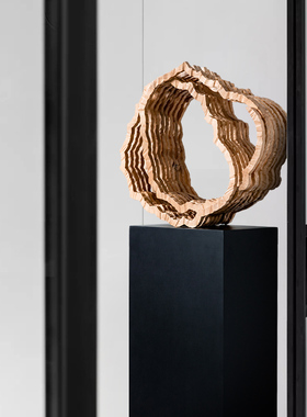 创意实木雕塑艺术品酒店样板间玄关装饰品落地摆件售楼部软装摆放