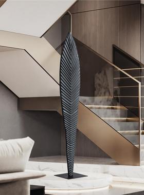 酒店大堂玄关竖高抽象木雕摆件落地装饰品售楼部楼梯口雕塑艺术品