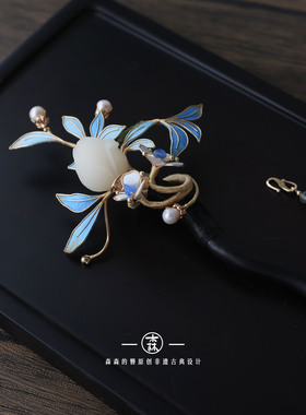 森森的簪丨菩提玉兰花 非遗绒花檀木盘发簪 中式古典流苏发饰礼物