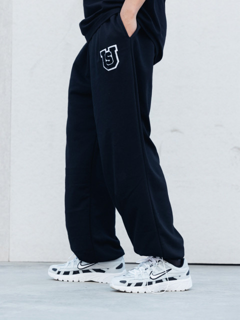 US federal street towel embroidery, loose pure color long -sized long -sized long -sized pants street dance bboy straight hip hip hip -hop leisure sports