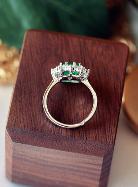 方形宝石祖母绿百搭水钻戒指百搭