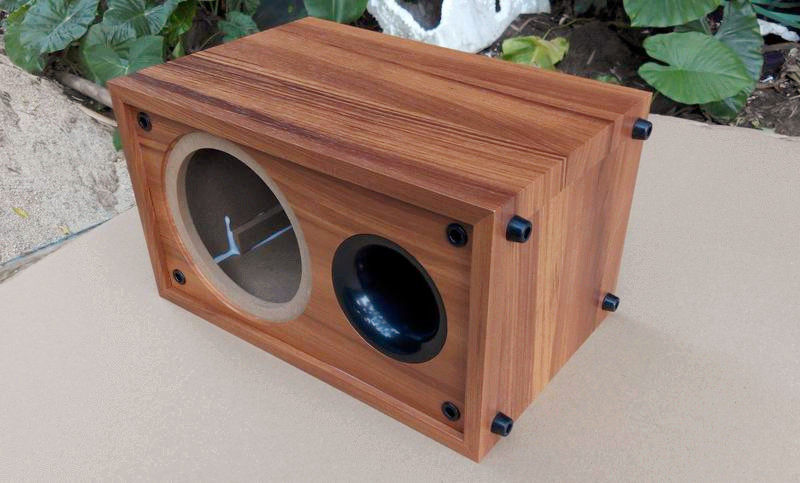 5 inch subwoofer box