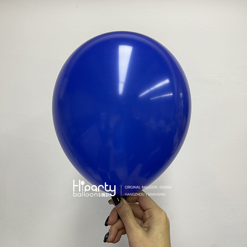 嗨趴正宗克莱因蓝色开业生日节日感派对节日氛围装饰背景气球道具 - 图1