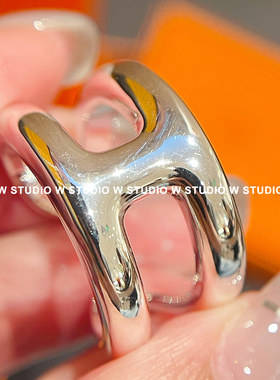 W STUDIO 店长自留推荐 轻奢入门基础款925纯银小猪鼻子手链H戒指