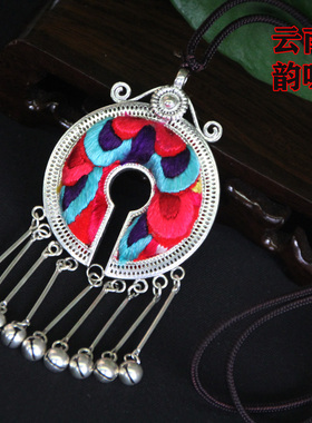 云南民族风手工绣花苗银脖子项链