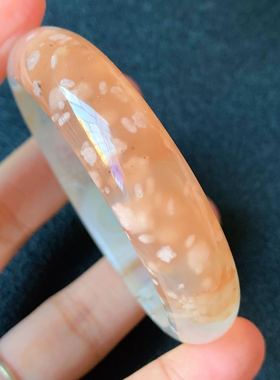 时尚风水晶共生果冻红花玛瑙手镯