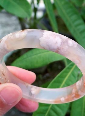 万千少女风红花圈口硬核玛瑙手镯