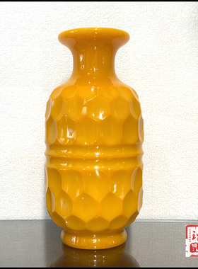 藏品 博山名贵色料大师手工茬棱打磨雕刻老鸡油黄琉璃灯笼瓶花瓶