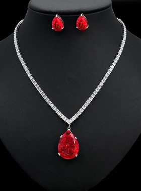 铜合金合成锆石ins风水滴项链耳环轻奢两件套气质时尚绿色吊坠