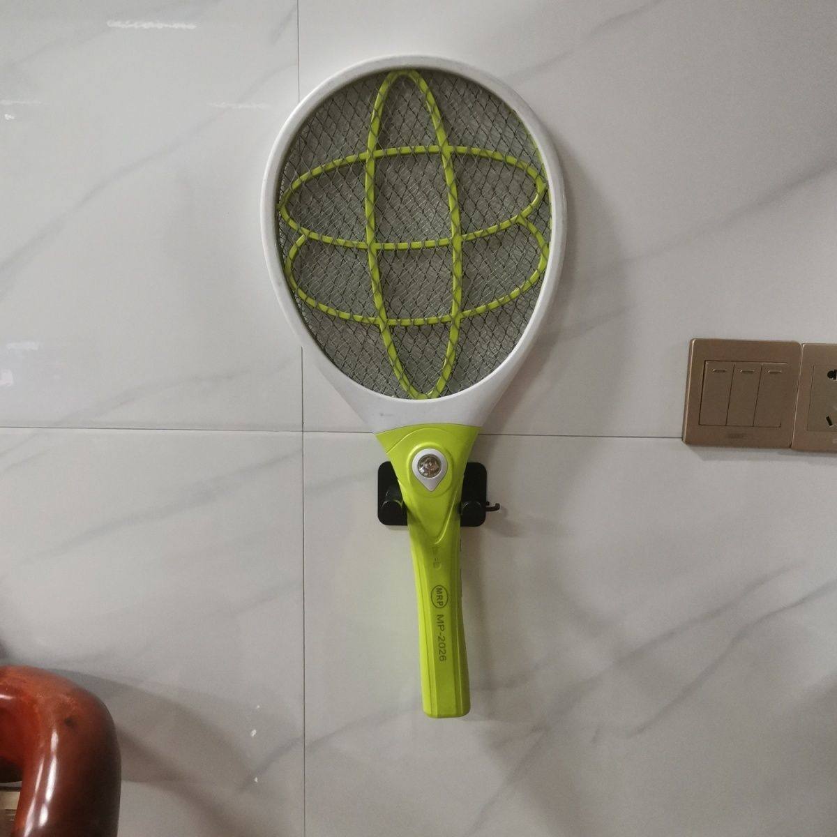 发廊美发理发店吹风机支架电蚊拍支架壁挂免打孔电吹风筒挂架戴森,淘宝优惠券,粉丝福利购,淘宝优惠卷