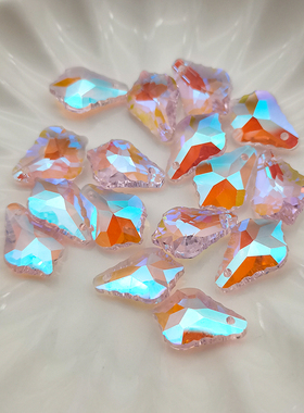 精品16/22/28mm枫叶花瓣吊坠孔异形水晶珠手工DIY手链手机链散珠