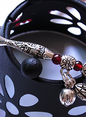 原创小手专用纯银石榴石手链