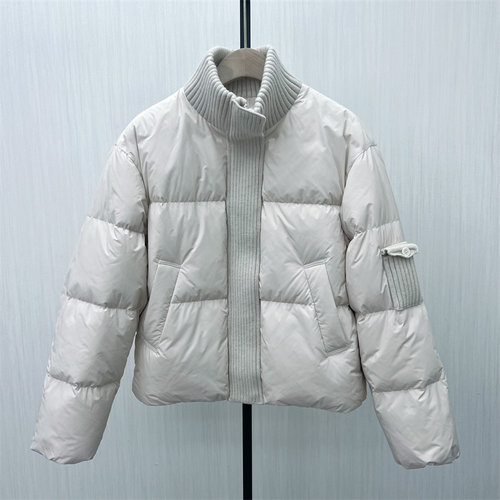 fei●2025冬季新品 短款羽绒服女立领面包服加厚保暖外套8001 - 图1