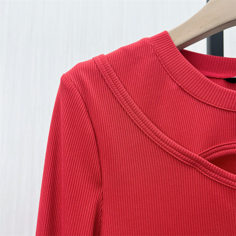 村●2025春季新品 镂空短款打底衫女内搭修身显瘦长袖t恤上衣1152,淘宝优惠券,粉丝福利购,淘宝优惠卷