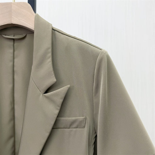 彩●2026春季新品 时尚短袖西装外套女宽松休闲通勤西服上衣321 - 图1