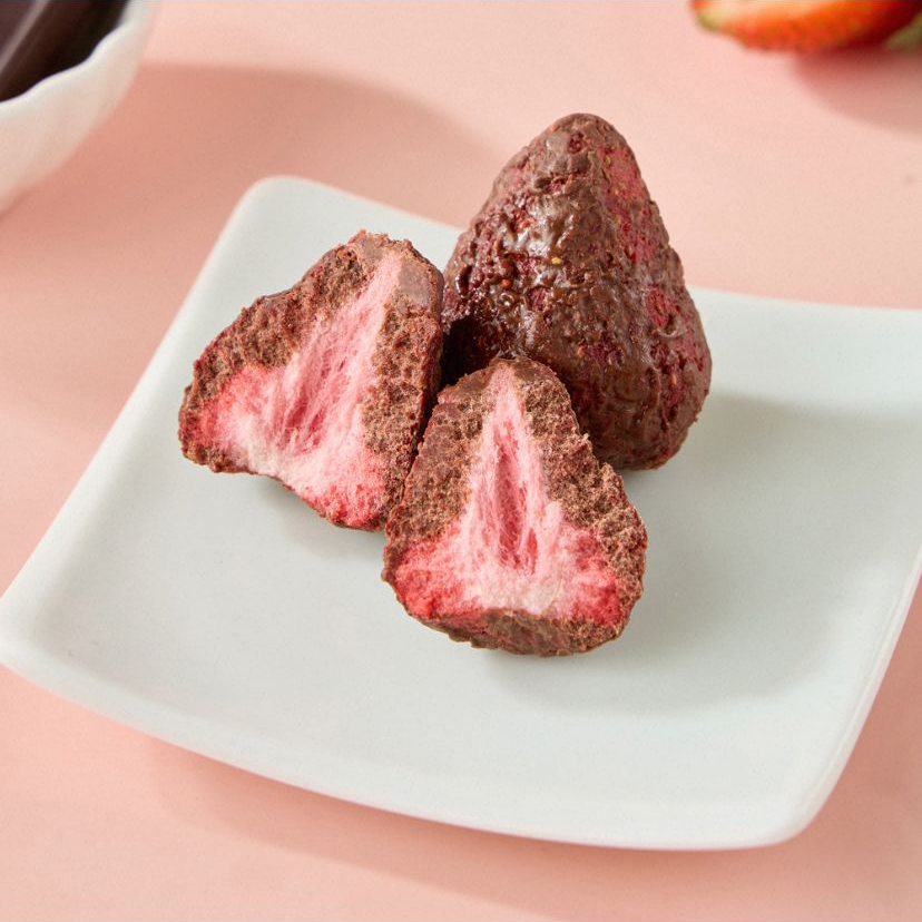 【盒马代购零食】黑巧克力沁草莓 酥脆即化 休闲零食,淘宝优惠券,粉丝福利购,淘宝优惠卷