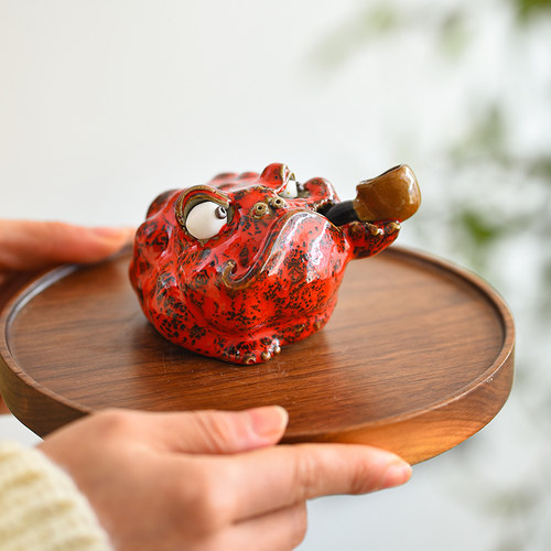 金蟾茶宠摆件精品可养塔香香炉招财蛤蟆蟾蜍景德镇陶瓷办公桌茶具 - 图1