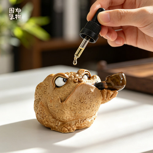 金蟾茶宠摆件精品可养塔香香炉招财蛤蟆蟾蜍景德镇陶瓷办公桌茶具 - 图3