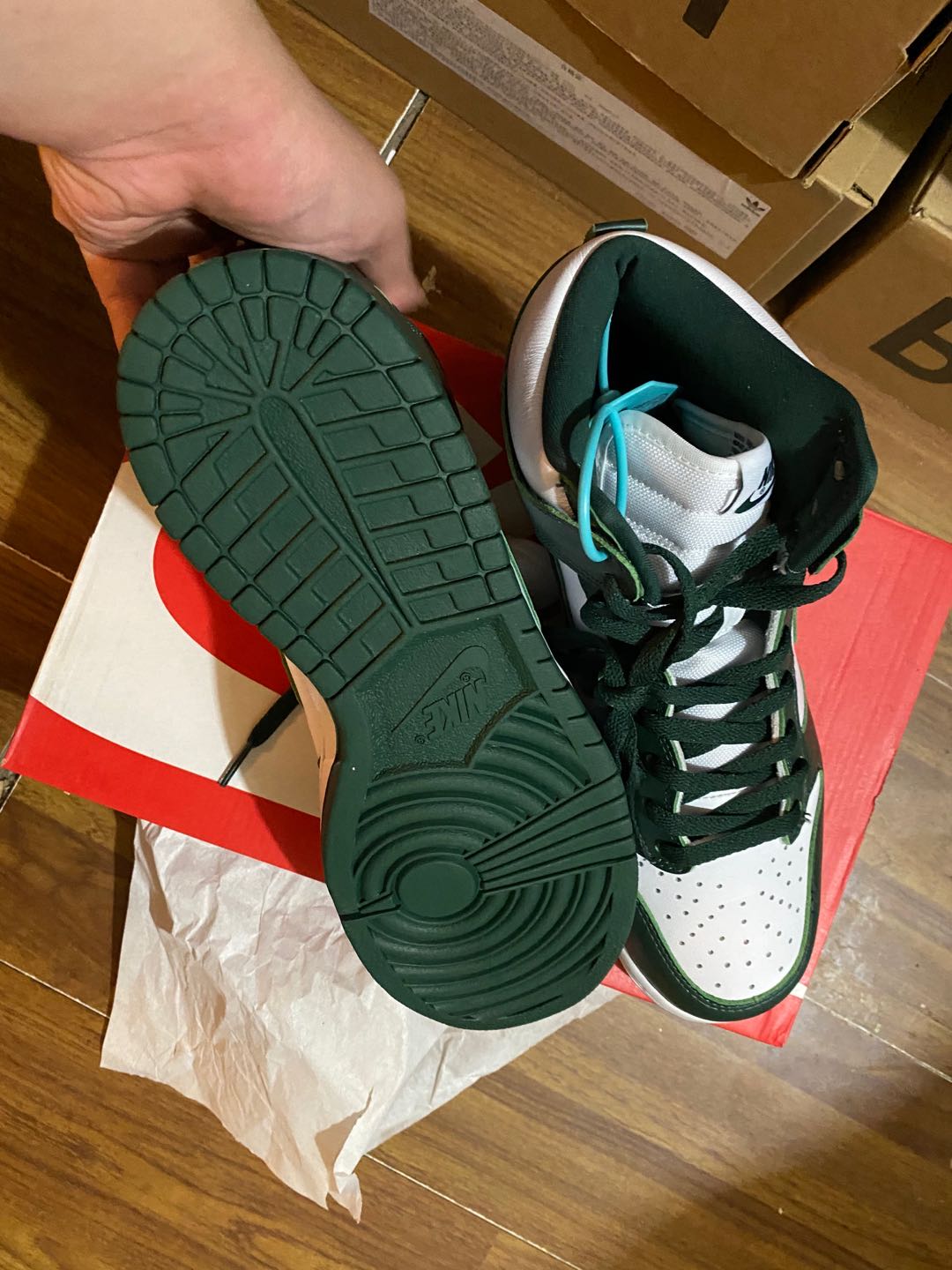 Nike Dunk High Pro 密西根 白绿 武当高帮 白紫滑板鞋CZ8149-100 - 图1